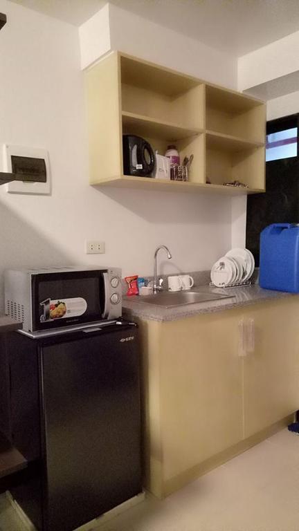 Darvy Suite Muntinlupa City Exterior foto